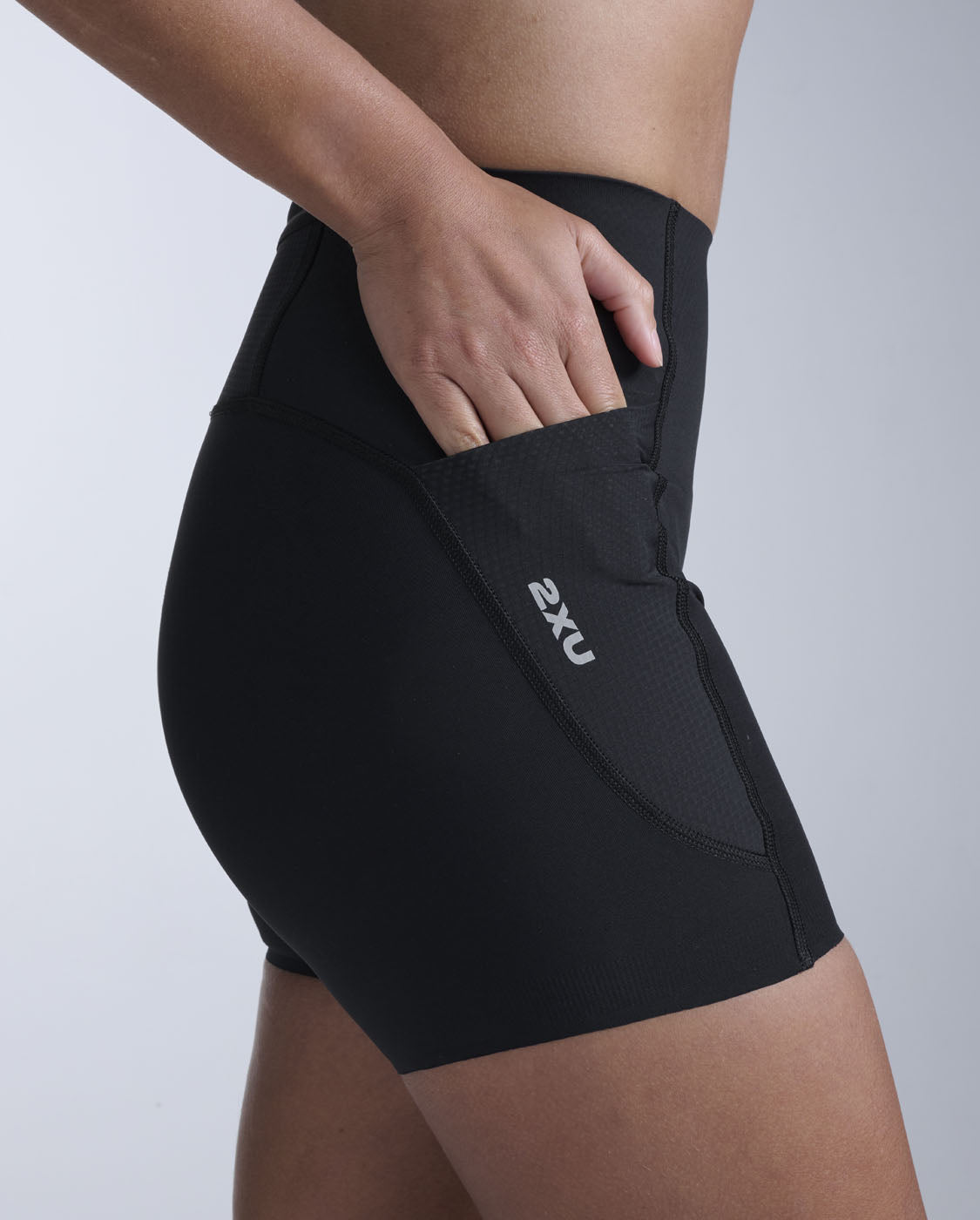 Aero Mesh Hi-Rise Compression 4 Inch Shorts, Black/Silver Reflective