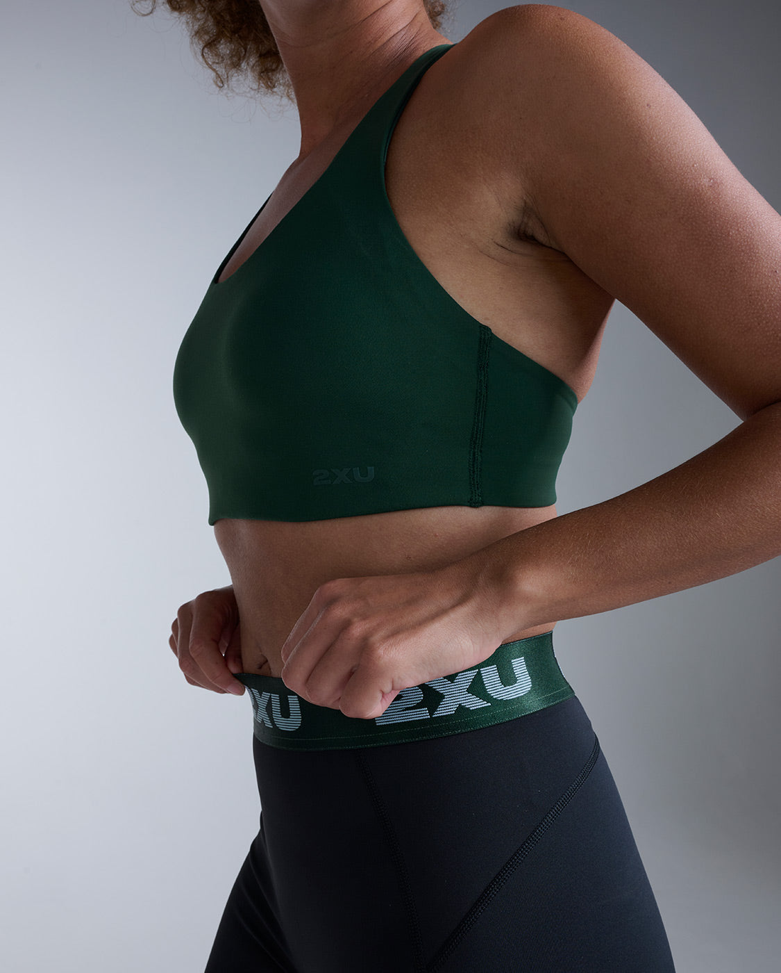 Form Strappy Low Impact Bra, Ever Green/Ever Green