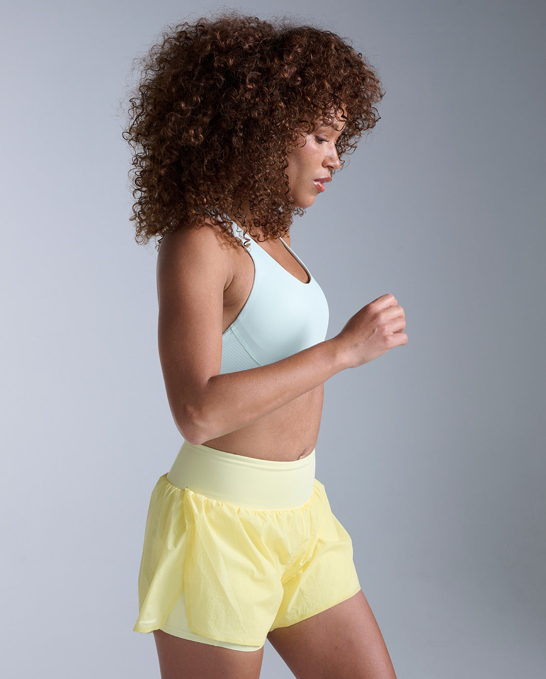 Aero Mesh Medium Impact Bra, Mint Dust/Mint Reflective